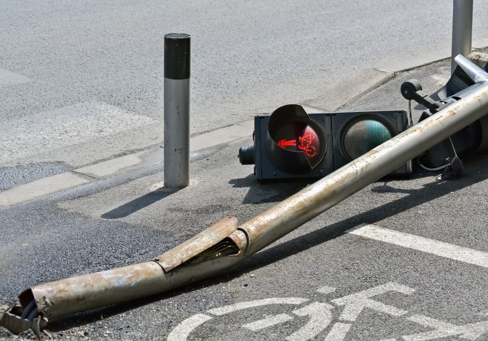 Phoenix, AZ – One Critically Injured in Collision at S. 7th Ave and W. Buckeye Rd