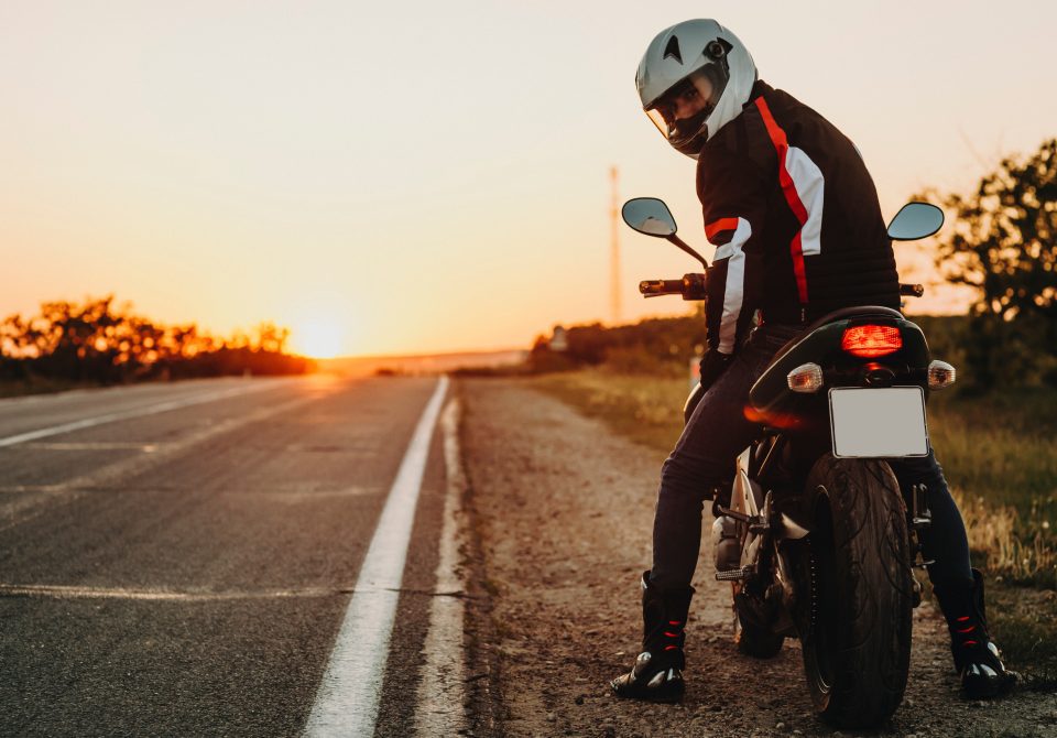 Phoenix, AZ – Motorcyclist Left With Burns Covering Most of His Body After Crash on I-10 Near 40th St