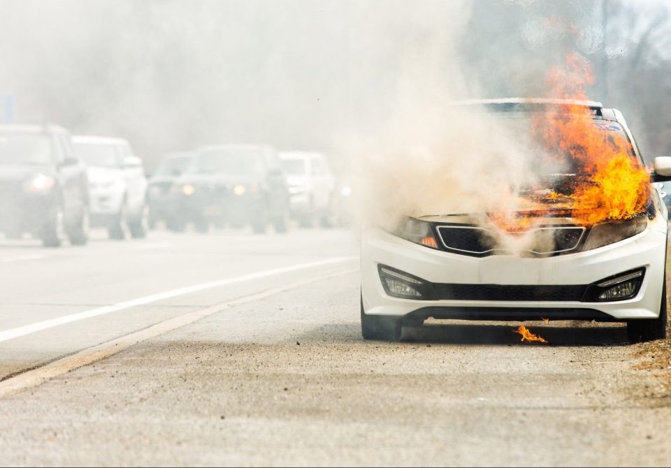 Phoenix, AZ – Four Injured in Fiery Collision at 7th Ave and Bethany Home Rd